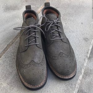 BUNDLE+SAVE ✨ Timberlands Olive Suede Chukka Boot